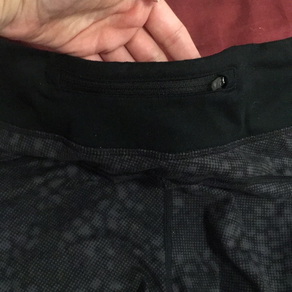 Rare Women’s Nike Dri-Fit Capri’s - Picture 8 of 8